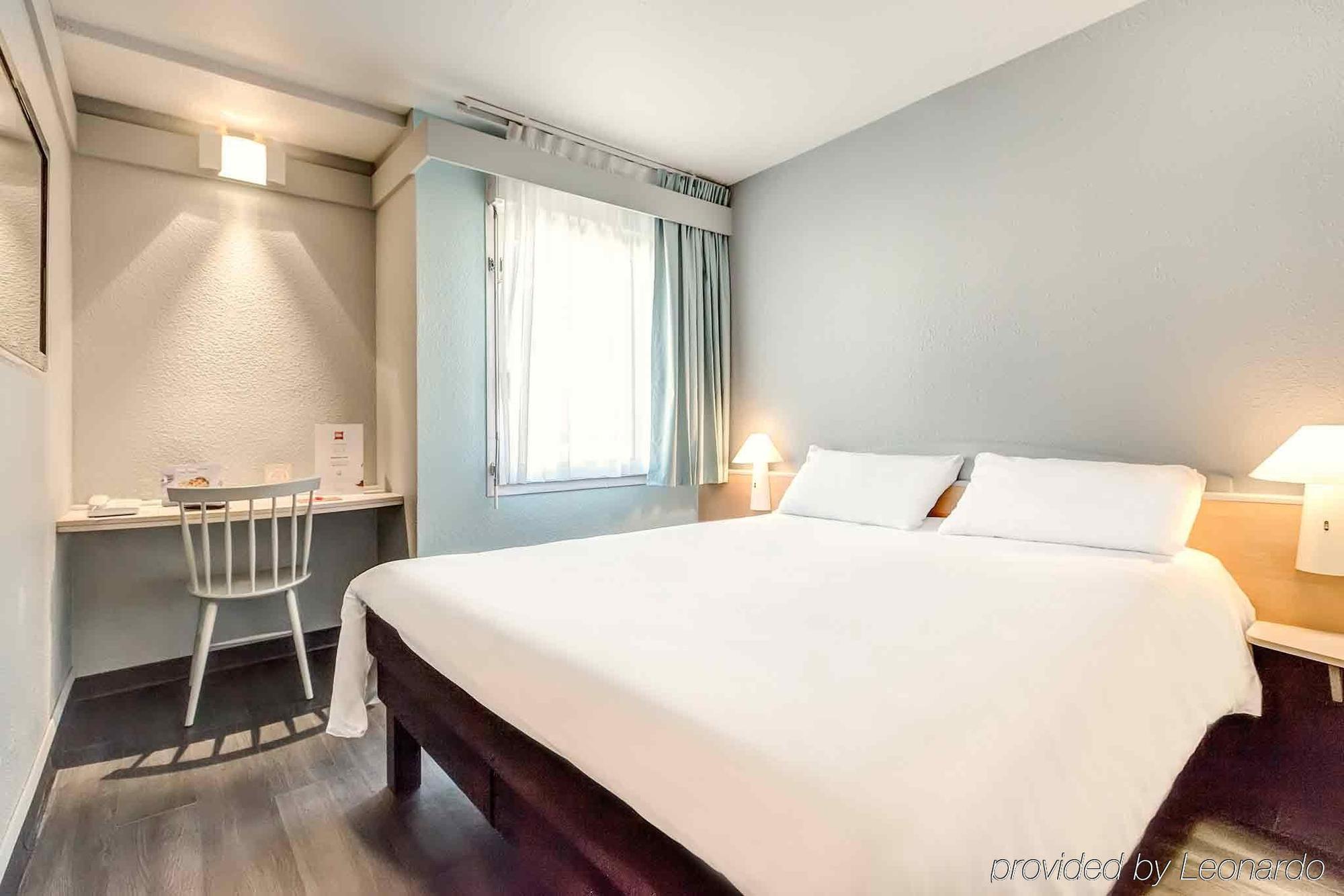 Ibis Agen Centre Gare Hotel Ngoại thất bức ảnh