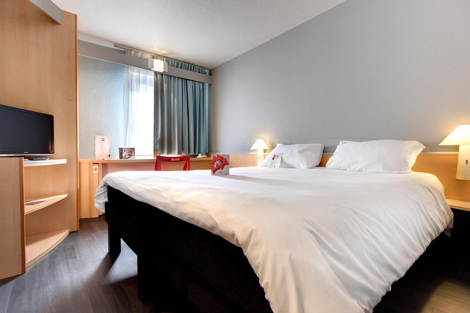 Ibis Agen Centre Gare Hotel Ngoại thất bức ảnh